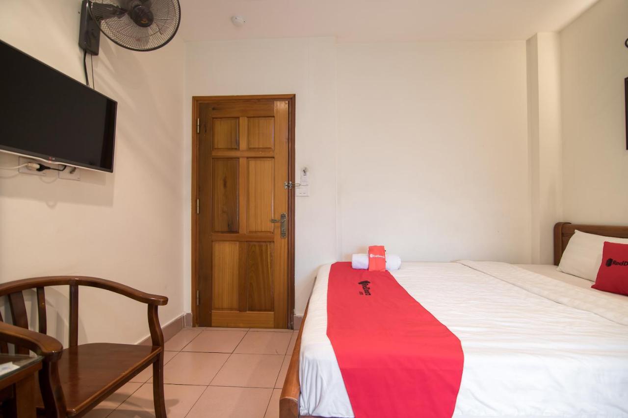 Reddoorz Nguyen Hung Hotel Nguyen Xien Ханой Экстерьер фото