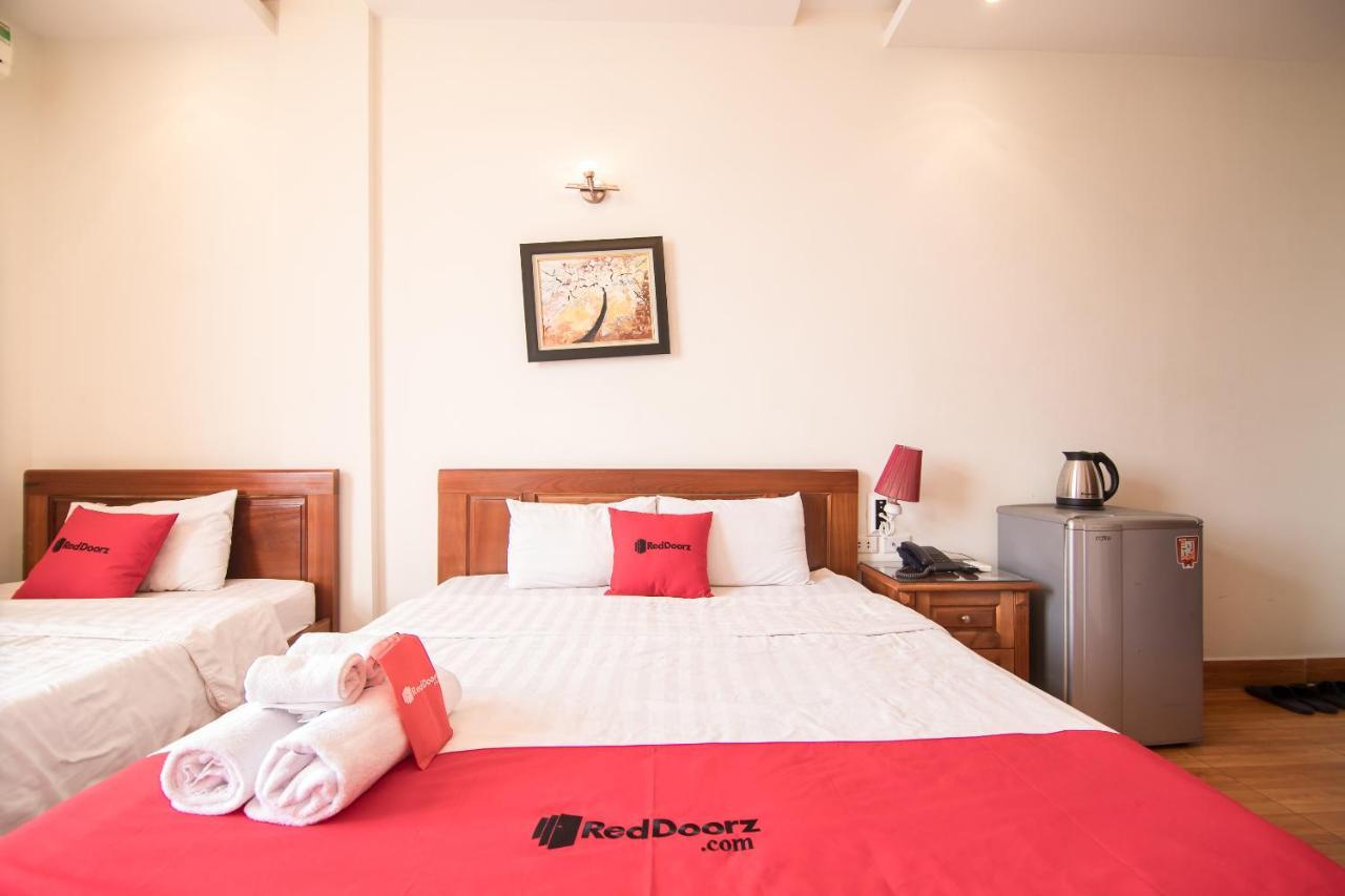 Reddoorz Nguyen Hung Hotel Nguyen Xien Ханой Экстерьер фото